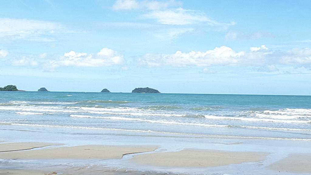Bee Sleep Hostel Koh Chang Klong Prao Beach Exterior foto