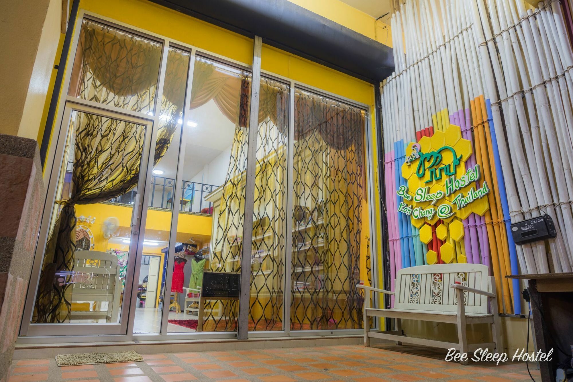 Bee Sleep Hostel Koh Chang Klong Prao Beach Exterior foto